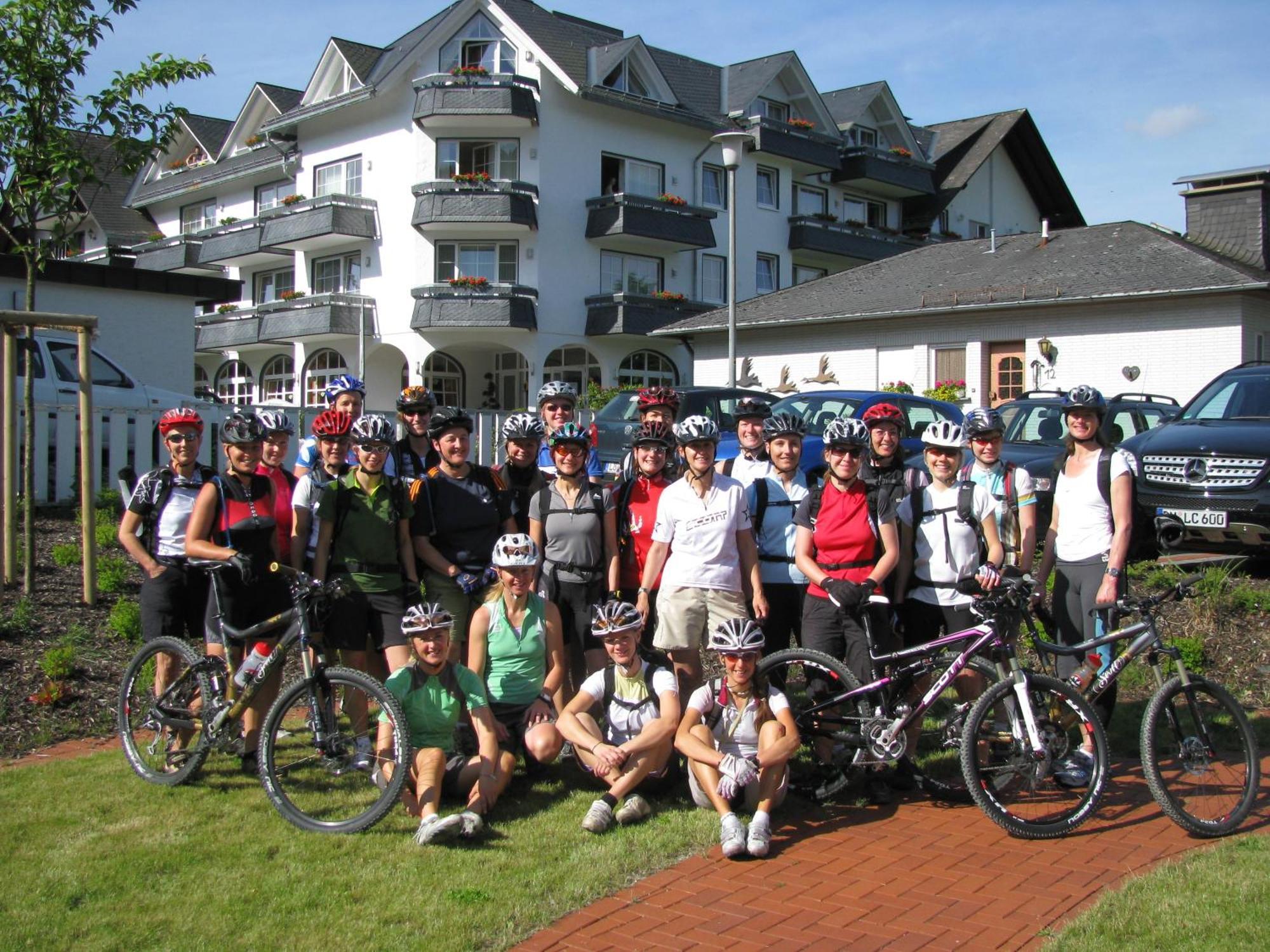 Hotel Hochheide Willingen  Exteriör bild